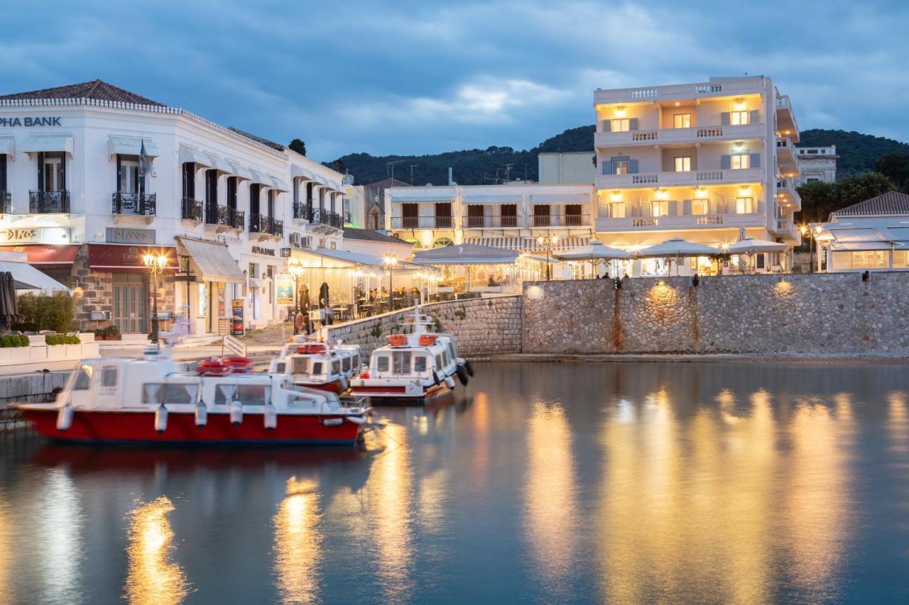 Hotel Roumani Spetses Town Exterior photo