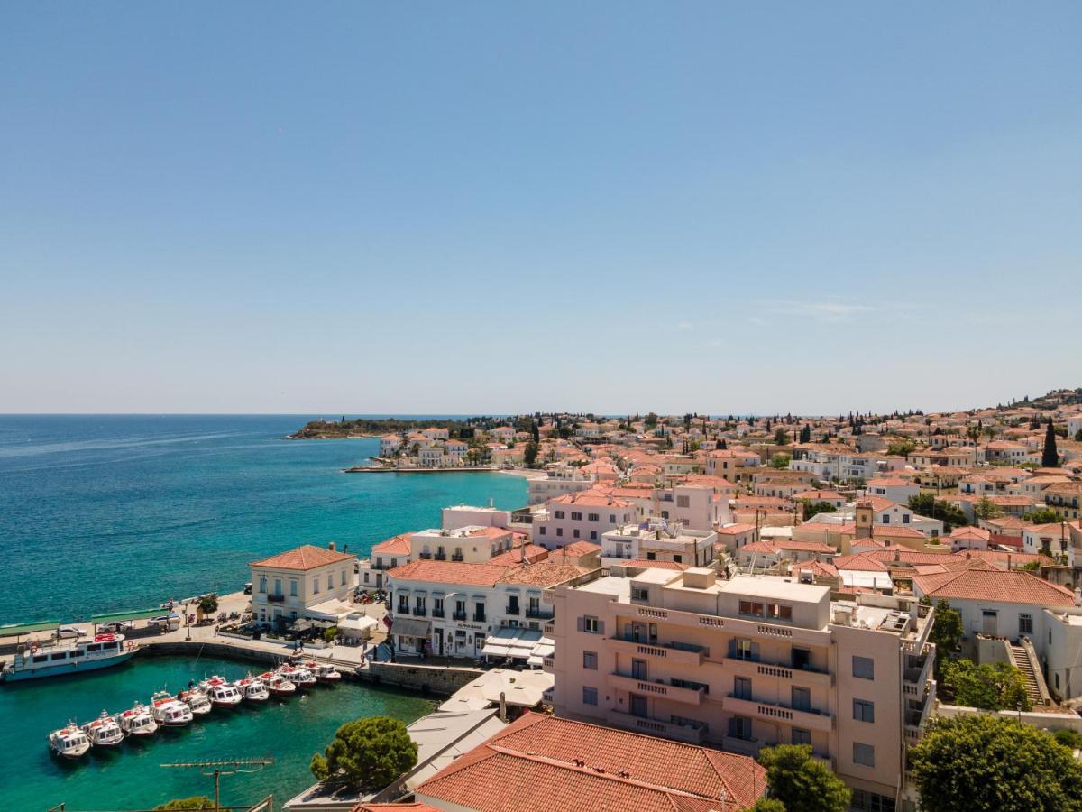 Hotel Roumani Spetses Town Exterior photo