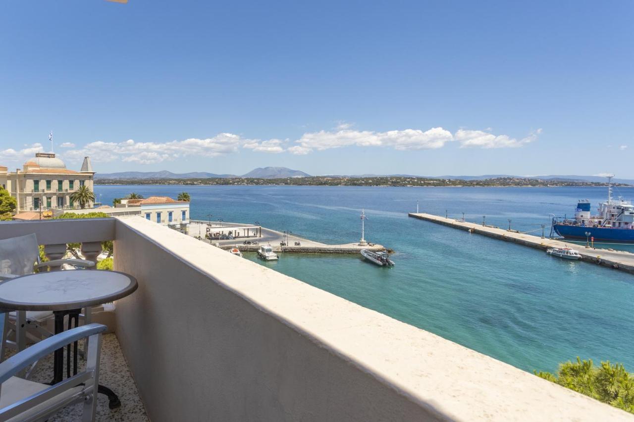 Hotel Roumani Spetses Town Exterior photo