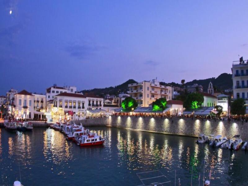 Hotel Roumani Spetses Town Exterior photo